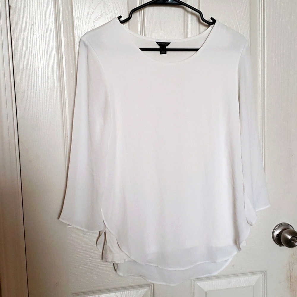 Ann Taylor White Flowy Blouse